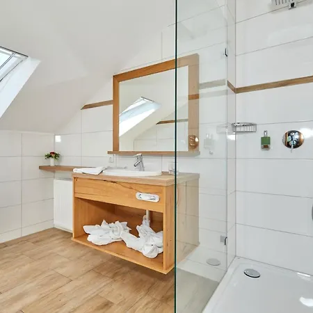 Appartement Traumblick Mit Indoorpool Und Privater Sauna Bad Goisern Exterior photo